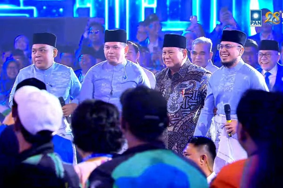 Bikin Bangga Warga Medan! Lebah Begantong Sukses Hibur Presiden Prabowo di HUT PAN, Hendra Cipta: Luar Biasa!