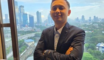 Tak Banyak yang Tahu, Denny Syafrizal Pernah Jadi Wartawan Sebelum Menjadi Kurator